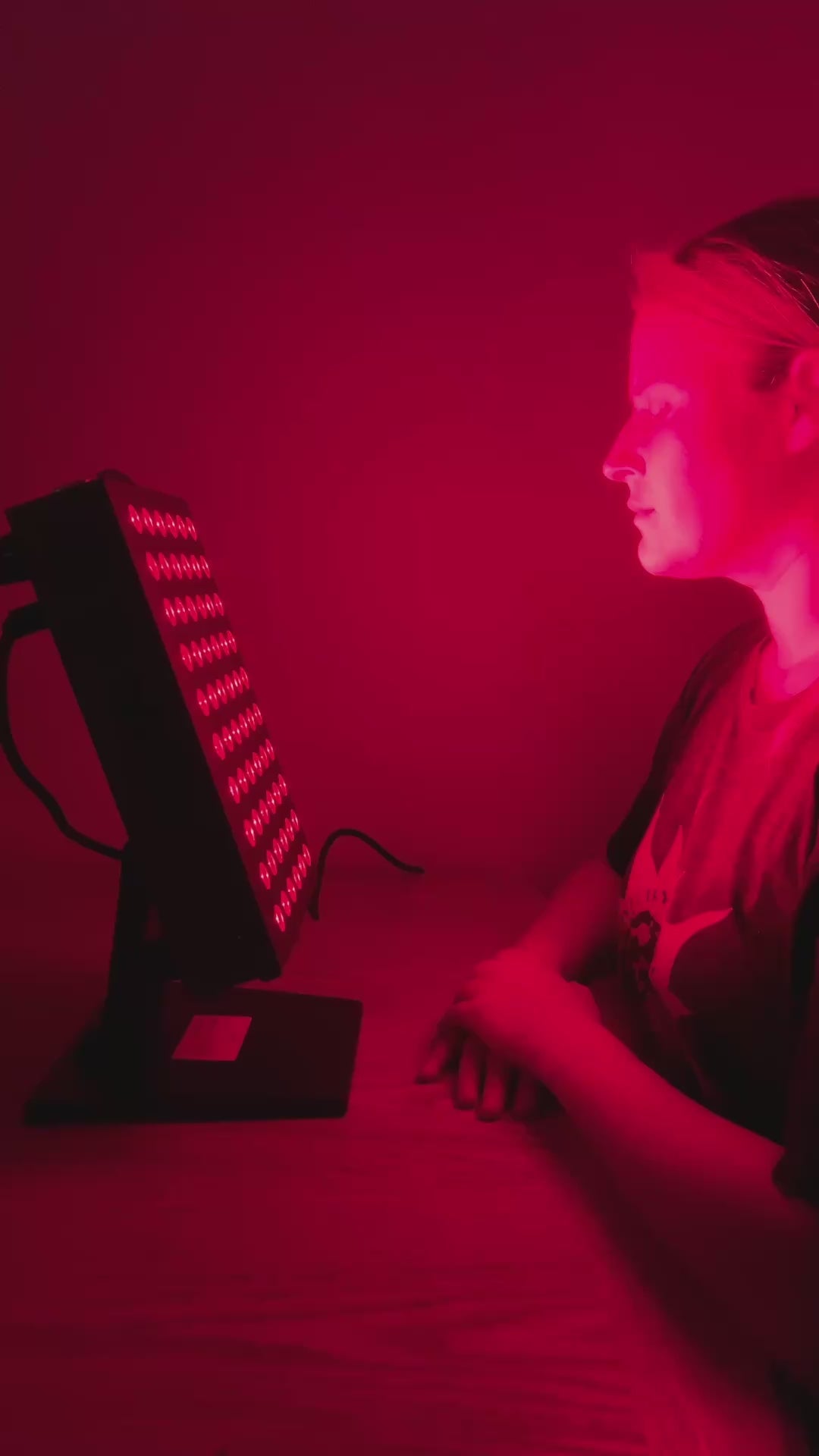 PRO300 Red Light Therapy Panel